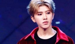 娱乐八卦爆料大v蔡徐坤,揭秘明星背后的故事